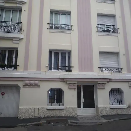 Gabriel Peri Hotel *