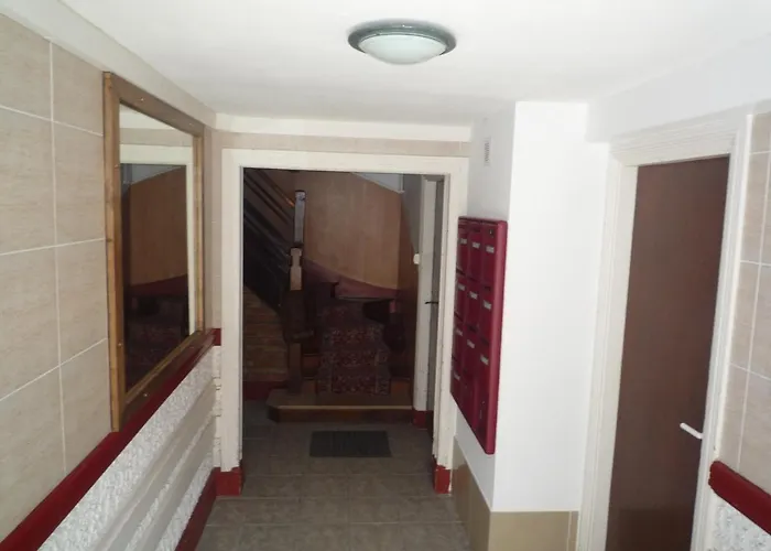 Résidence Gabriel Péri Hotel
